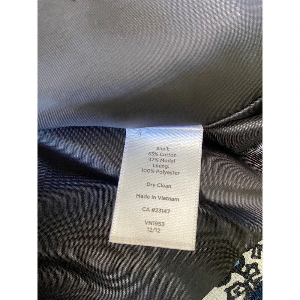 Talbots Cropped Paisley Jacket Blazer Size 4 Blue Swing Quiet Luxury Career wear